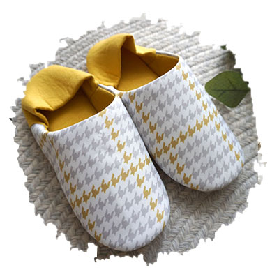 ルームシューズ