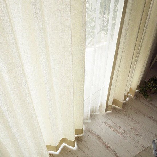 びっくりカーテン ecoloシリーズ 超1級遮光・形状記憶加工・遮熱・防音・継ぎ目のない