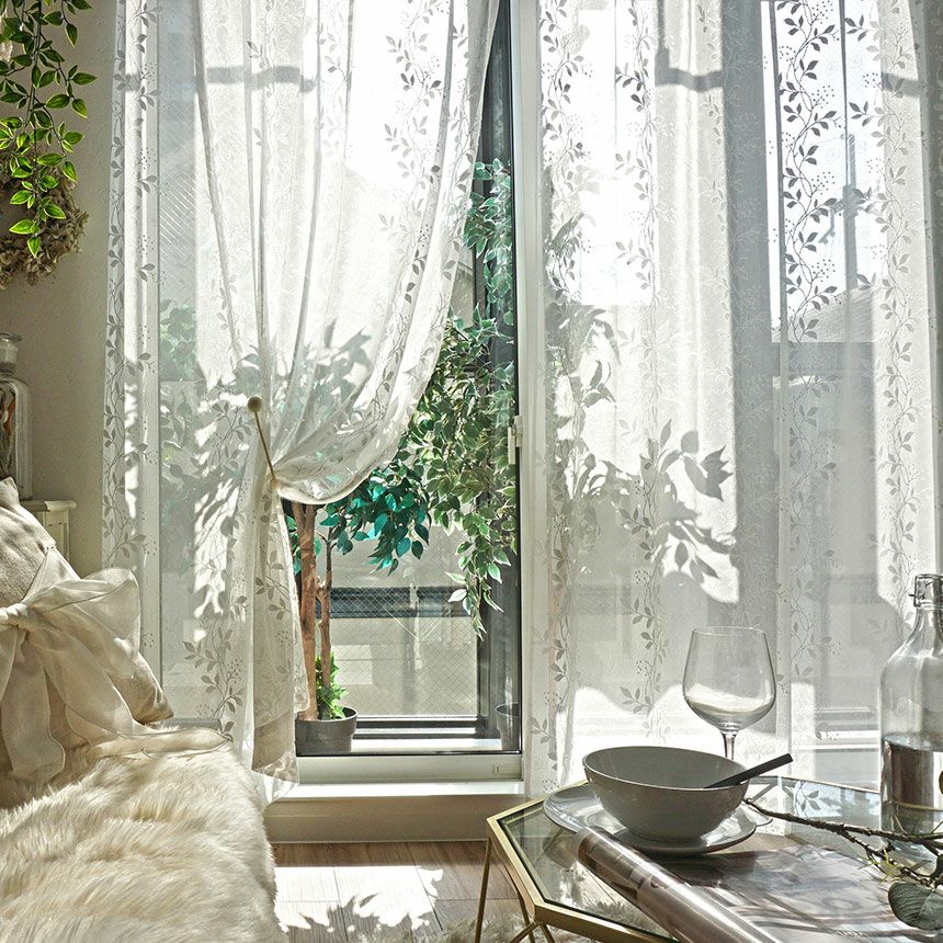 北欧調＞透明感のあるナチュラルなリーフデザインレースカーテン
