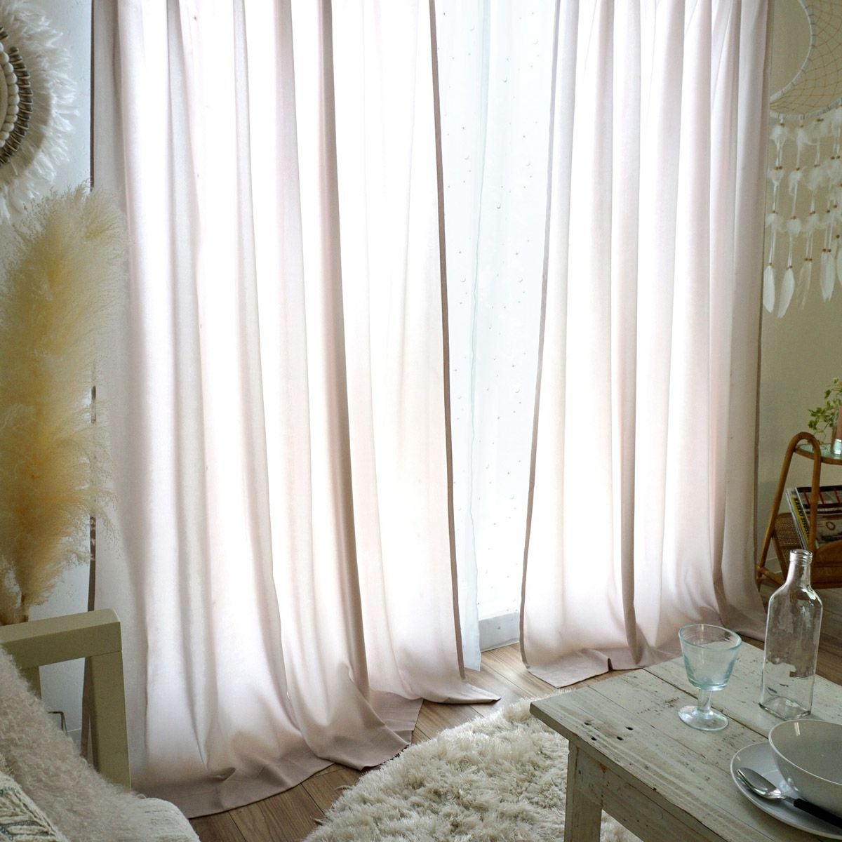 遮熱効果率22.8％・UVカット率83.5％・とろけるような触り心地のケース