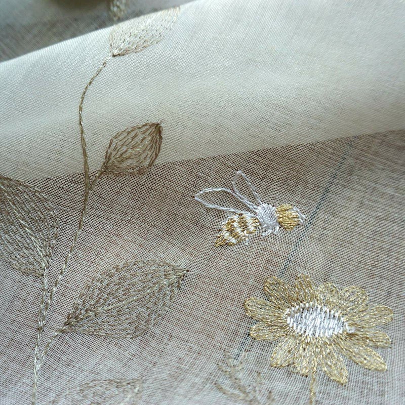 クリスタルガーデン生地