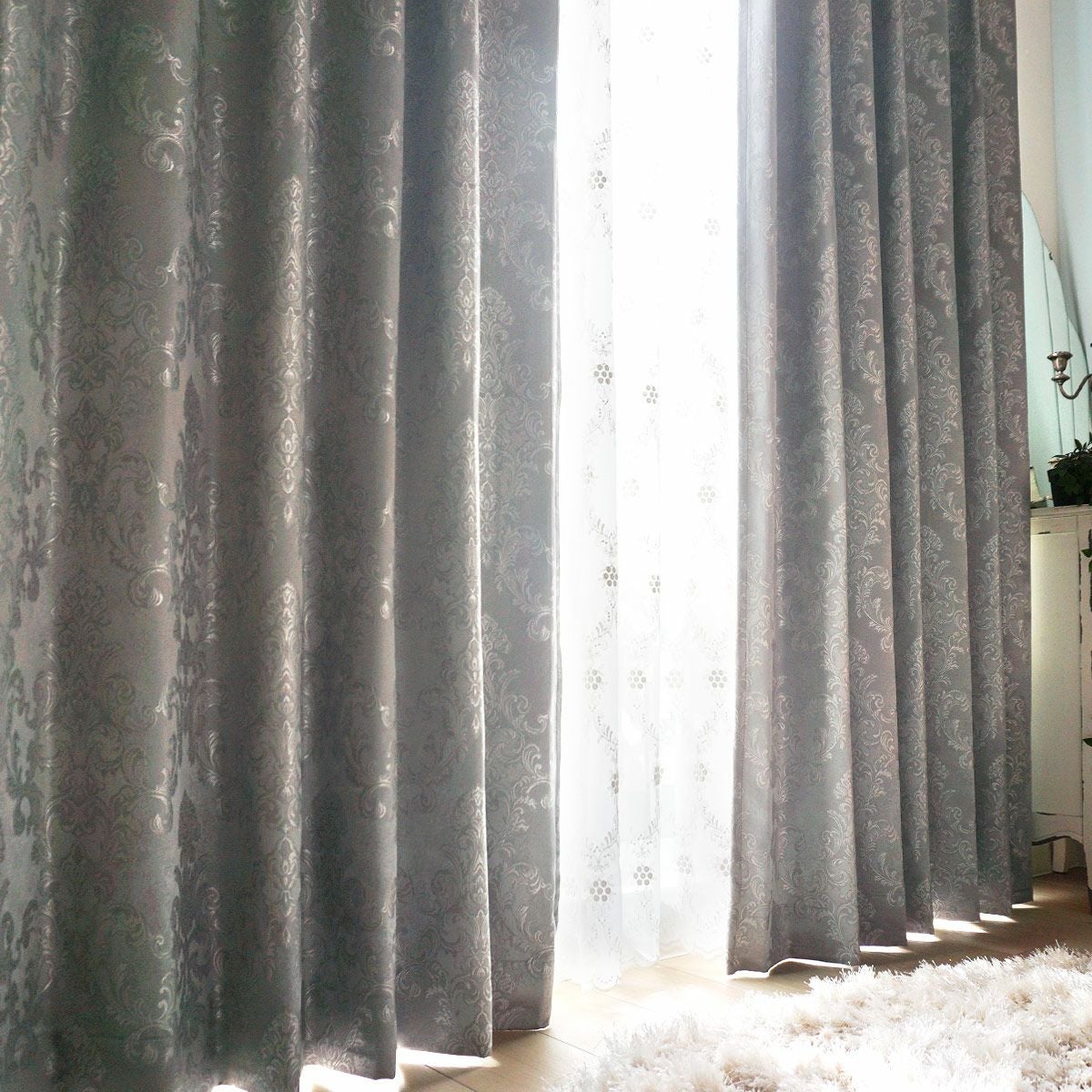 裏地付ジャガードの高級質感 1級遮光・防音・断熱・保温・形状記憶の